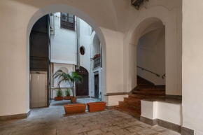 Гостиница Domus Sicily Palazzo Damiani Apartment, Палермо